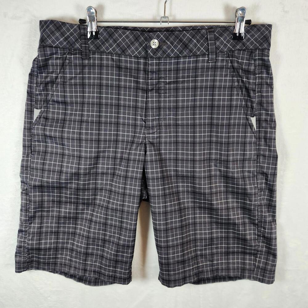 Fila Sport Men's Golf Shorts‎ Gray Plaid Polyester/Spandex Size 34